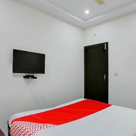 Hotel O Manjushree Boarding & Lodging Nearby Dr.Br Ambedkar Stadium Basveshwar Nagar บังกาลอร์ ภายนอก รูปภาพ