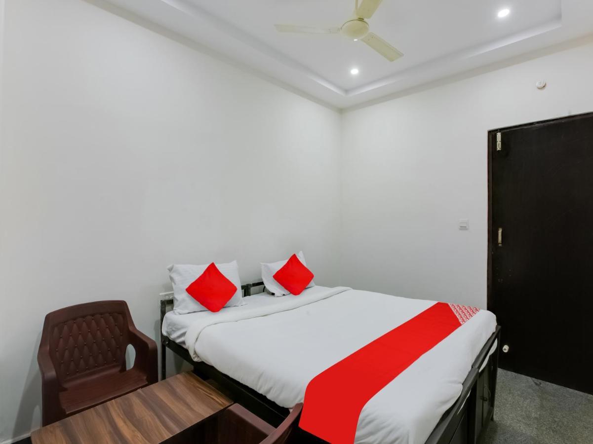 Hotel O Manjushree Boarding & Lodging Nearby Dr.Br Ambedkar Stadium Basveshwar Nagar บังกาลอร์ ภายนอก รูปภาพ