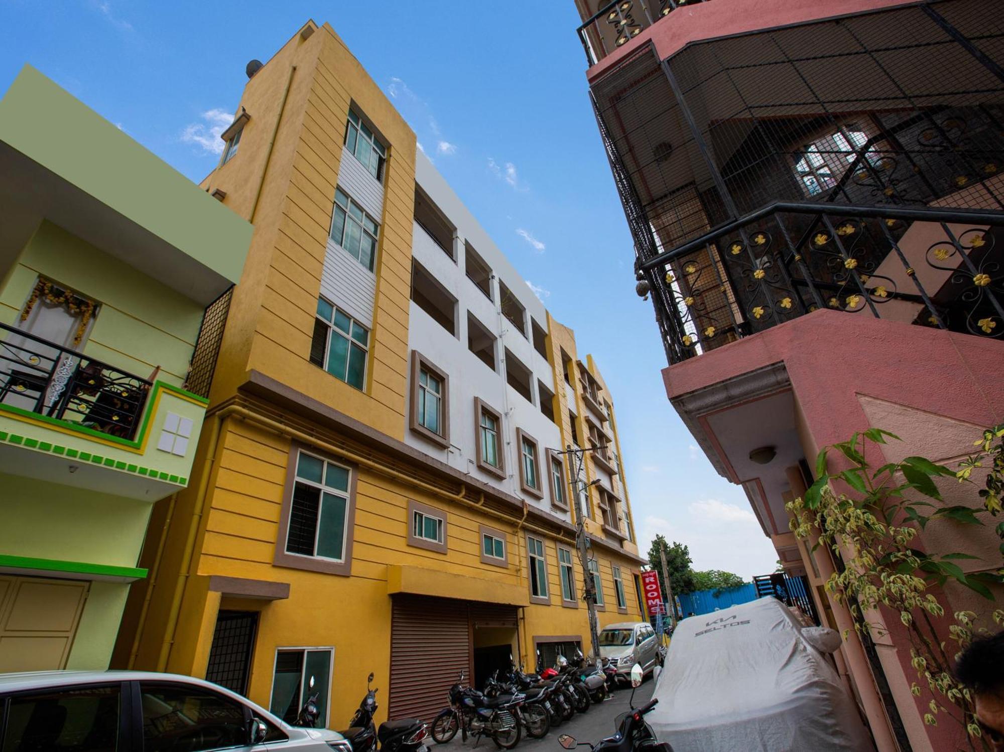 Hotel O Manjushree Boarding & Lodging Nearby Dr.Br Ambedkar Stadium Basveshwar Nagar บังกาลอร์ ภายนอก รูปภาพ
