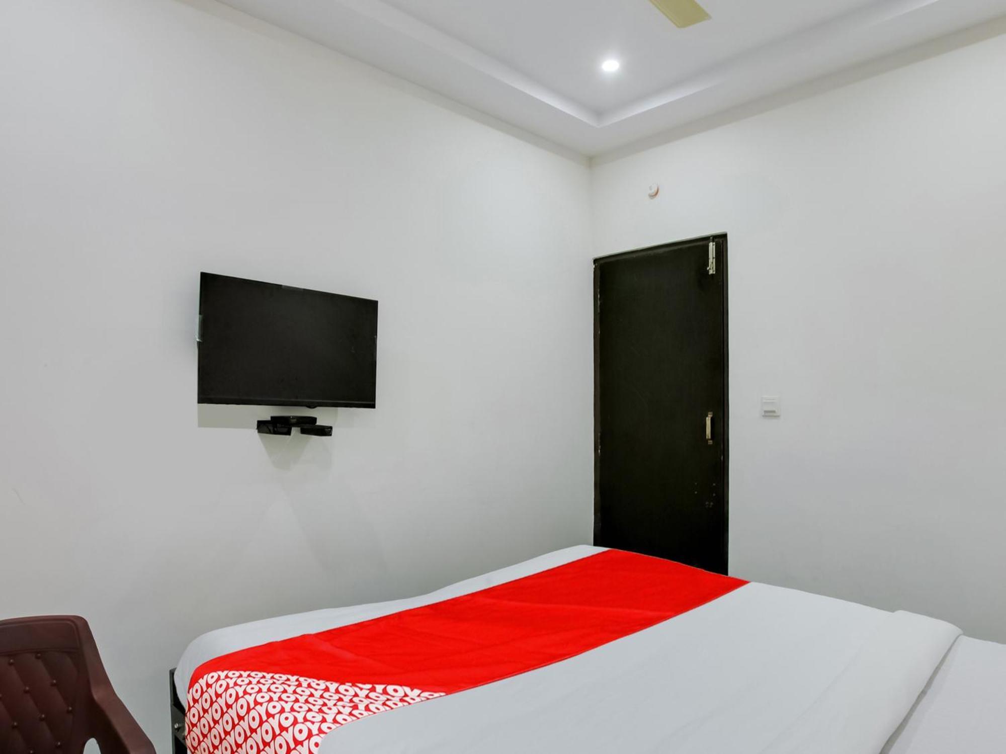 Hotel O Manjushree Boarding & Lodging Nearby Dr.Br Ambedkar Stadium Basveshwar Nagar บังกาลอร์ ภายนอก รูปภาพ
